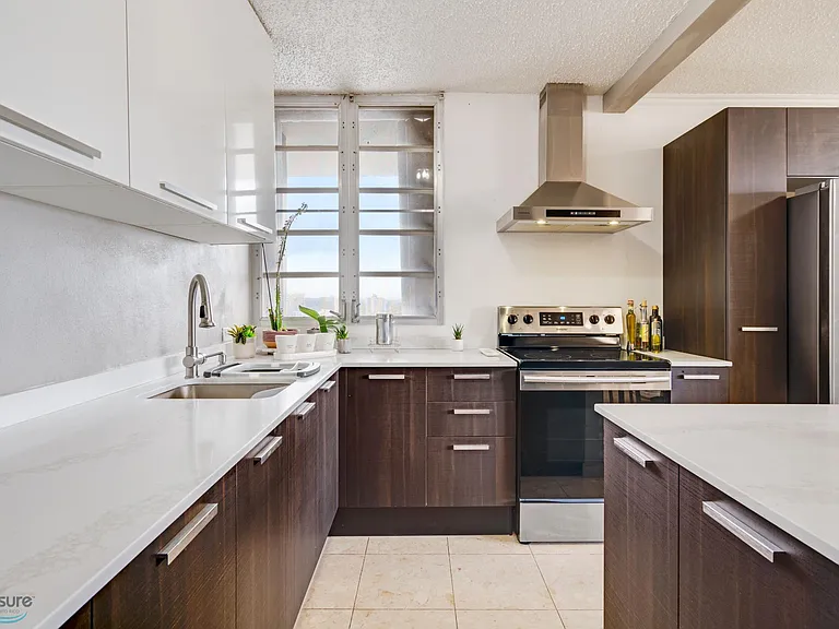 4 Avenue San Patricio #1704 — Photo 15