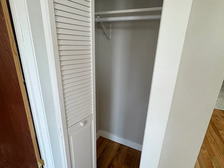 6607 Broadway #4B — Photo 7