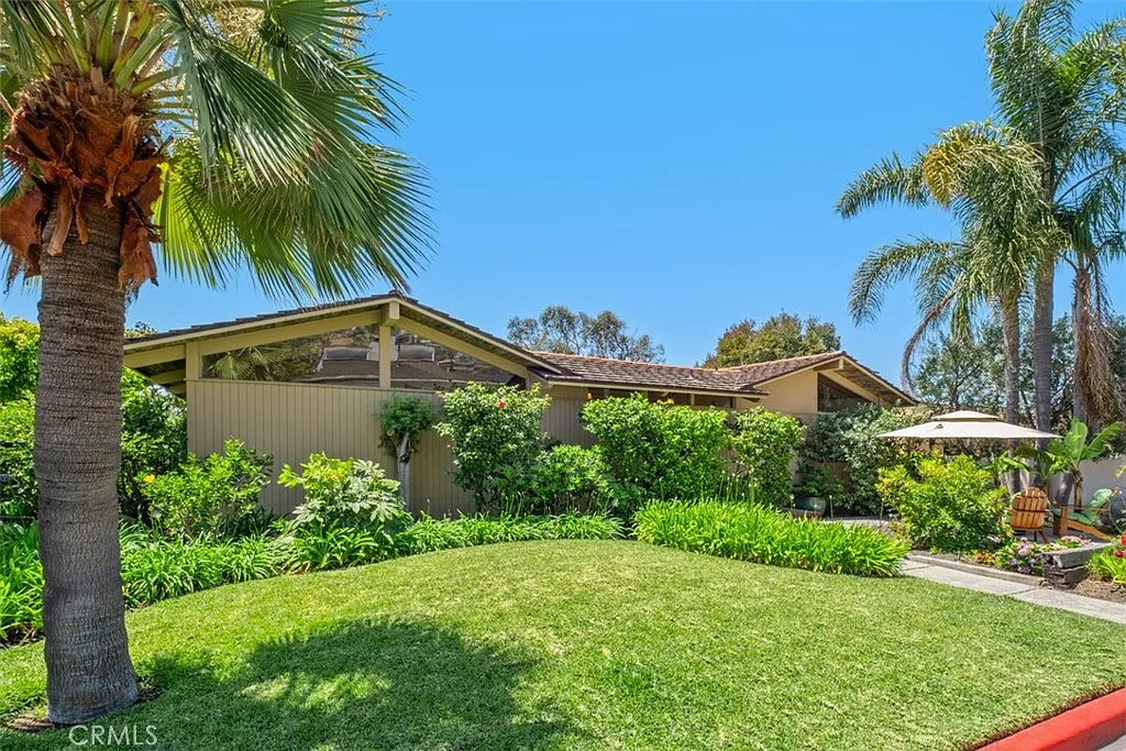 3 bed, 2416 sqft, $21,600 — Photo 4