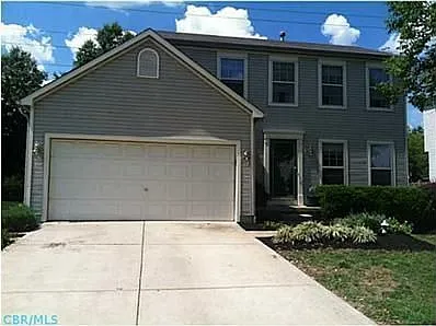 9045 Ellersly Dr photo 1