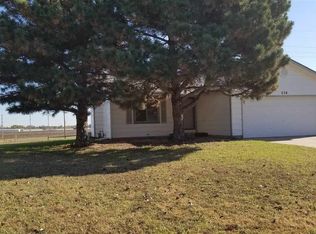 258 N Winterset St, Wichita, KS 67212