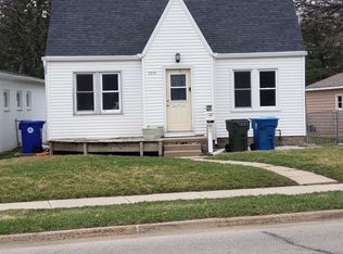 2215 Falls Ave, Waterloo, IA 50701