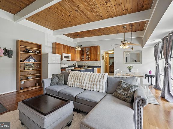 2nd image of 7752 Donnybrook Ct APT 212