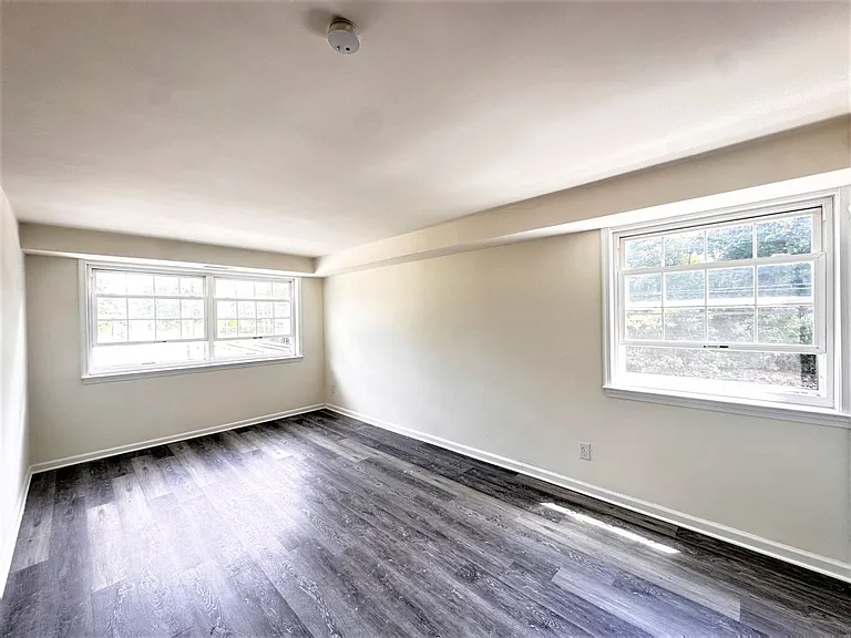 375 Cheswold Rd — Photo 29