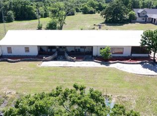 4442 Poteet Rd, Normangee, TX 77871