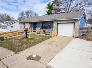 1035 6th St, Reedsburg, WI 53959
