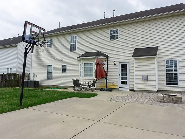 4628 Cedar Rock Dr — Photo 19