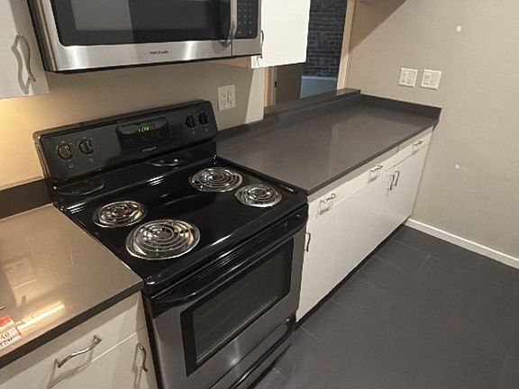 4th image of 17 Bow St APT 13