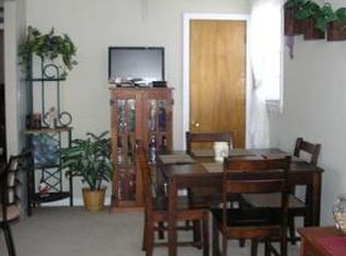 45 Glezen St, Worcester, MA 01604