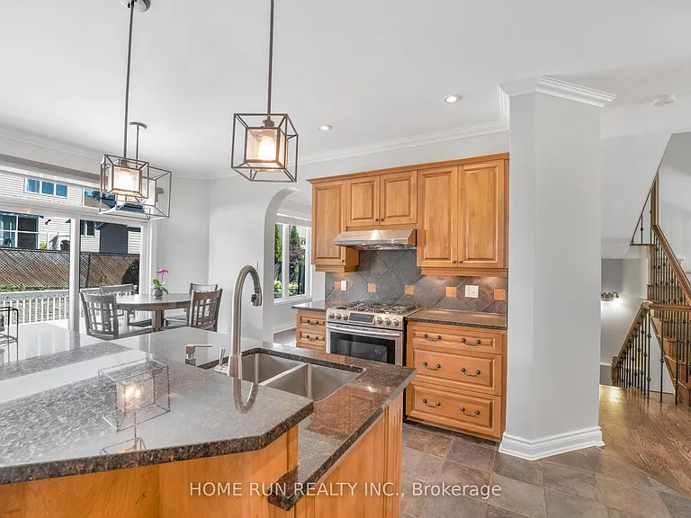 1157 Elmlea Dr — Photo 12