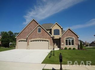 11153 N Stone Creek Dr, Dunlap, IL