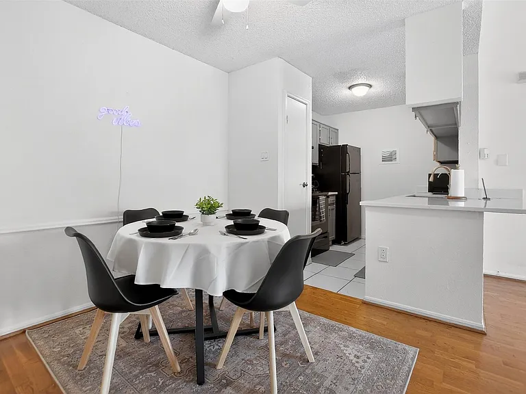 3770 Lovers Wood Ln #610 — Photo 14