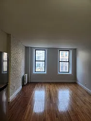 1710 2nd Avenue, #4S