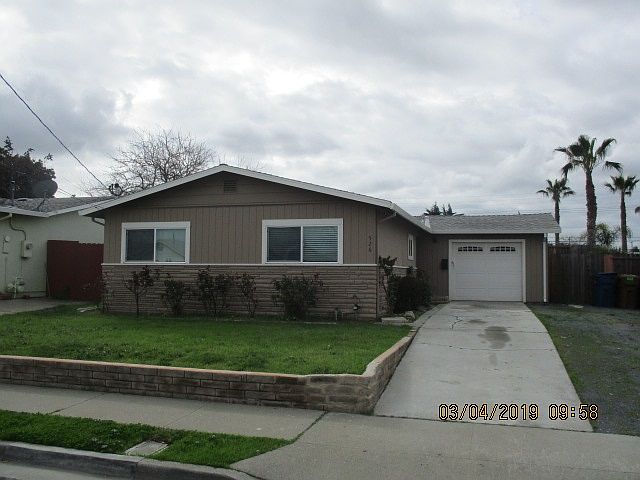 1st image of 526 Amber Dr