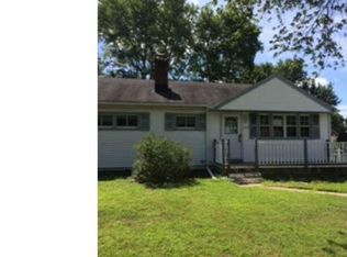 308 North Dr, Blackwood, NJ 08012