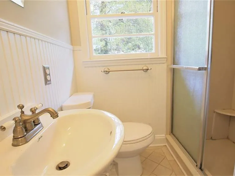 1937 Vance Dr — Photo 10