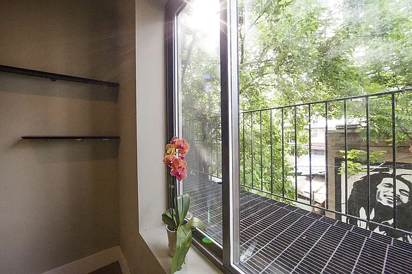 Rented by Brooklyn Group | media 13