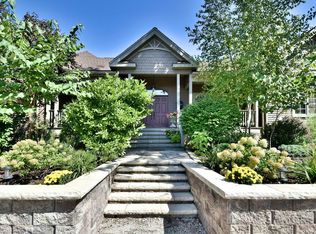 23449 N Summit Dr, Barrington, IL