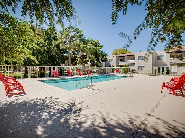 Villas East Apartments For Rent