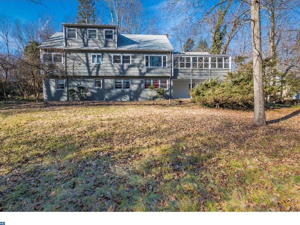 2nd image of 85 Red Hill Rd