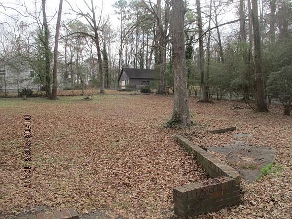 4th image of 2125 River Rd