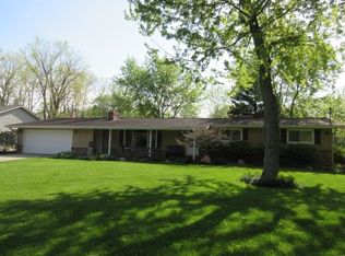 1158 Harding Rd, Essexville, MI 48732