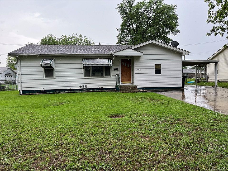1st image of 3909 Nebraska St