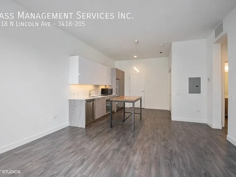 3418 N Lincoln Ave #205 — Photo 15
