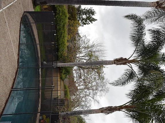 3rd image of 2421 Villa Nueva Way