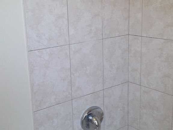 2nd image of 3525 W Franklin Blvd