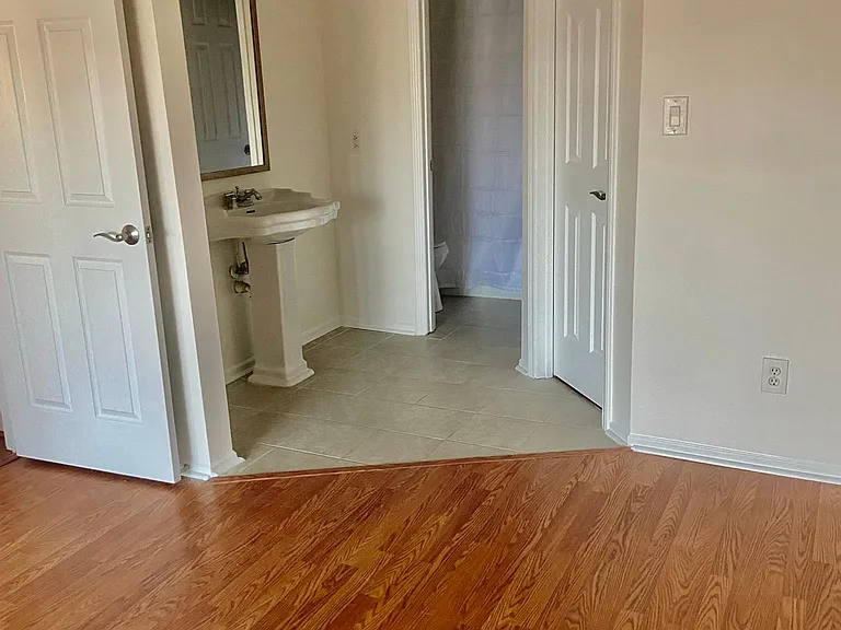 2512 Cranbrook Ln #12 — Photo 14