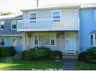 896 Long Hill Rd, Middletown, CT 06457