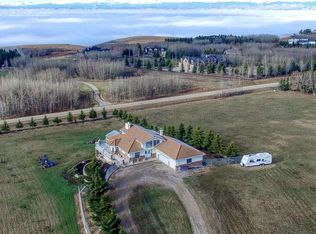 254209 W Woodland Rd, Rocky View County, AB T3L2R2