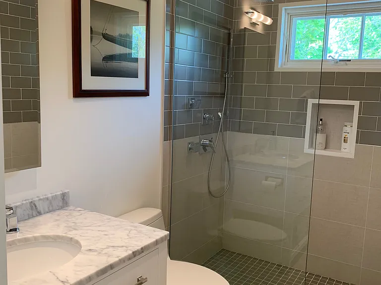 185 Newtown Ln — Photo 34
