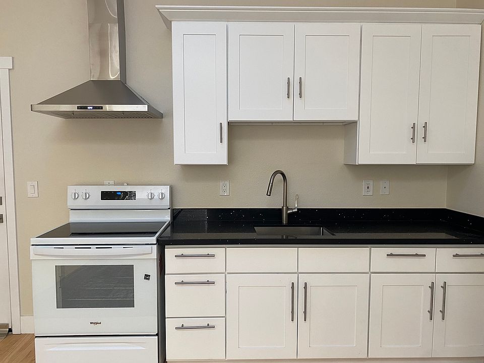 1st image of 1431 Glenmoor Way