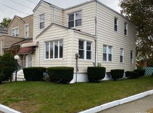 14102 230th Pl, Springfield Gardens, NY 11413