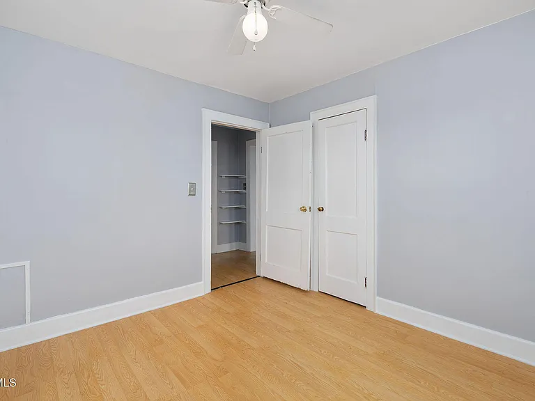 11 Birch St — Photo 16