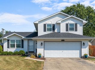 314 N 129th Infantry Dr, Joliet, IL
