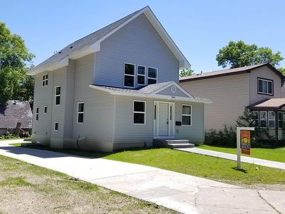 1068 Argyle St, Saint Paul, MN, 55103