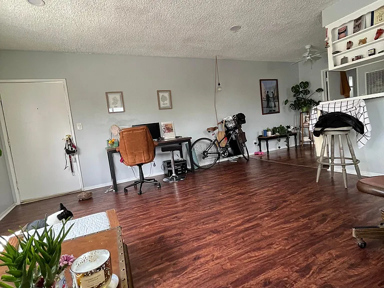 4020 Inglewood Blvd #10 — Photo 12