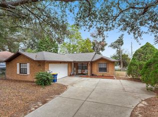 101 N Bloxam Ave, Minneola, FL 34715