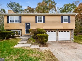 1386 To Lani Farm Rd, Stone Mountain, GA 30083