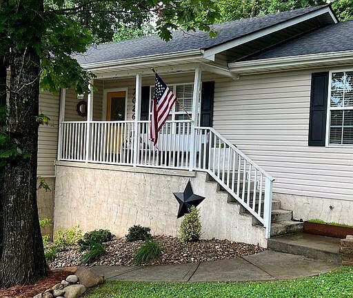 2nd image of 7026 Stanfort Ln
