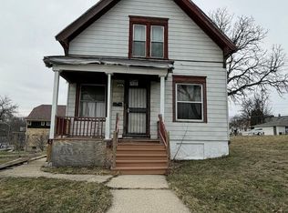 3311 North 8th STREET, Milwaukee, WI 53206