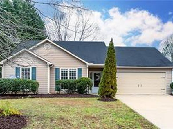 4926 Lighthouse Pointe