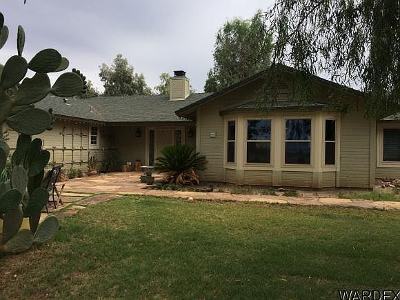 1st image of 1790 E Willow Dr