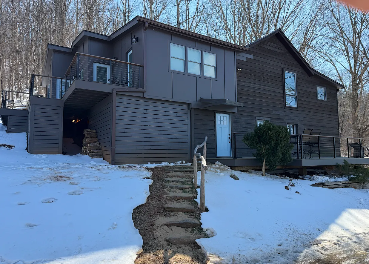 5300 Hedge Hall Ln photo 1