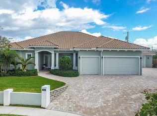 1660 Isles Cir, North Palm Beach, FL 33408