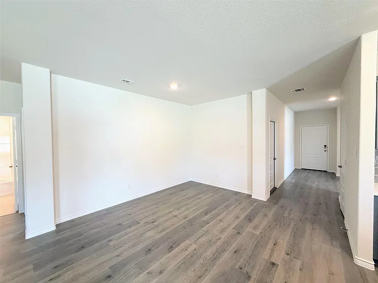 6233 Lassen Ct — Photo 31
