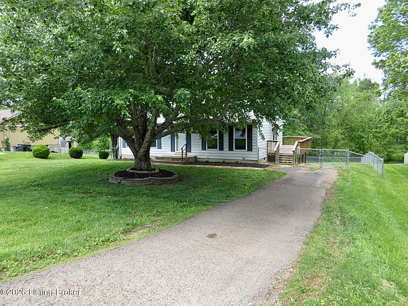 3rd image of 531 Rose Creek Dr